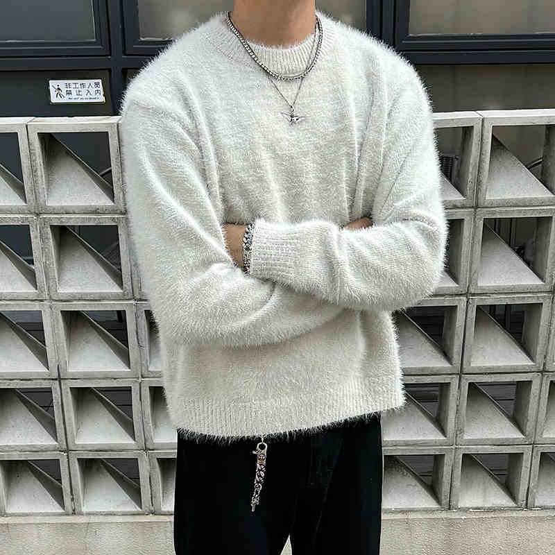 FURRY KNIT SWEATER